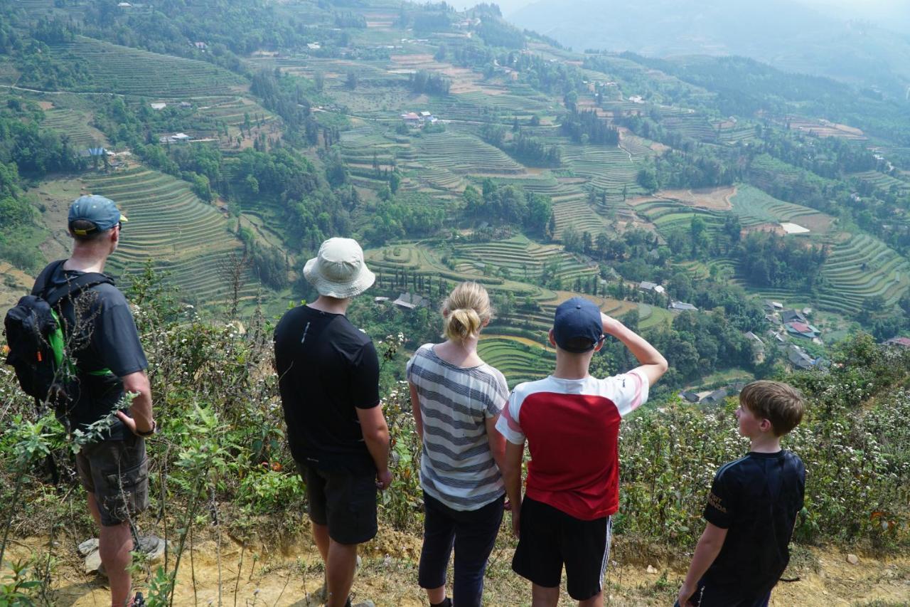 Huy Trung Homestay Bac Ha  Bagian luar foto