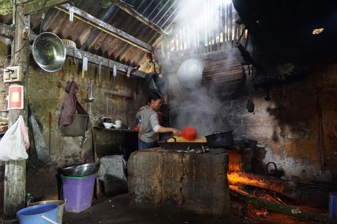 Huy Trung Homestay Bac Ha  Bagian luar foto